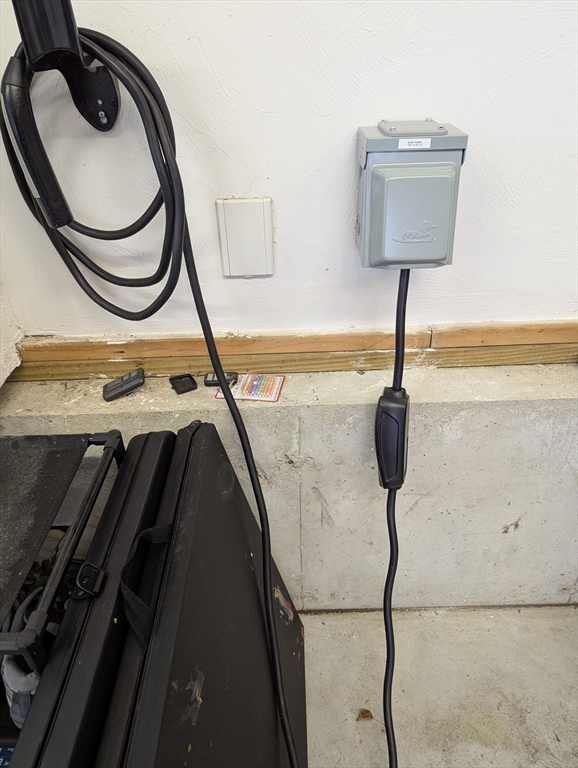 19 Plain St, Franklin