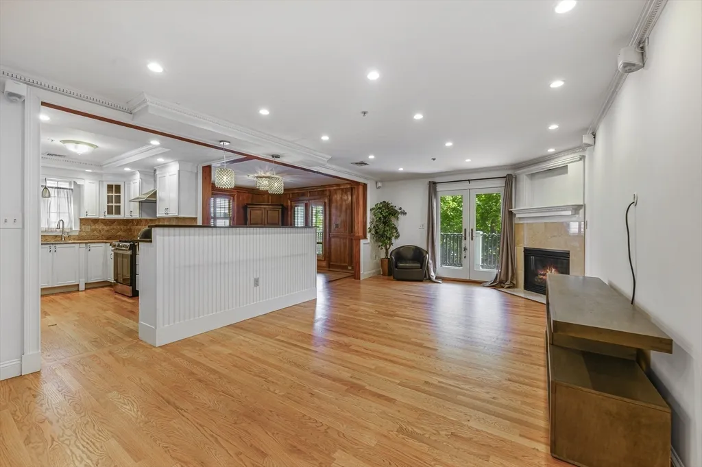 114 P St, South Boston