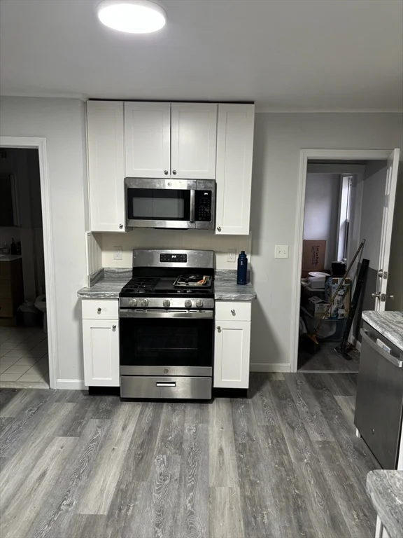 15 Ellsworth St, East Somerville