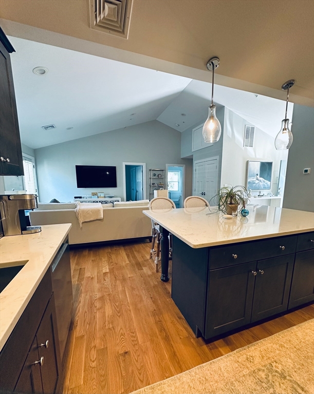 220 Center St, Pembroke