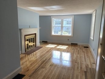 5 Eliot Rd, Needham Heights