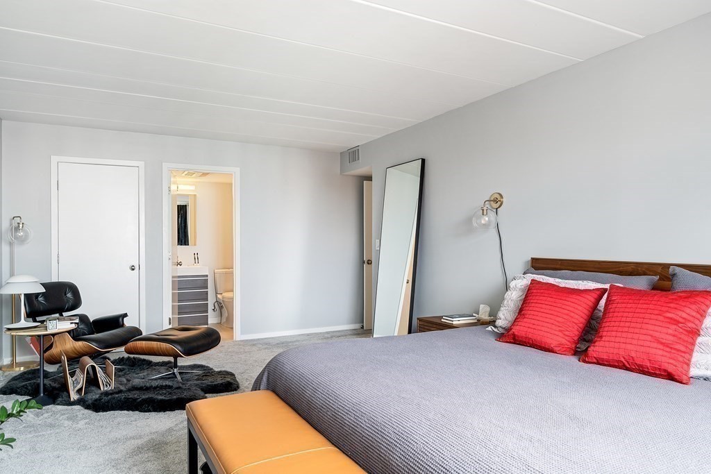 85 Brainerd Rd, Allston