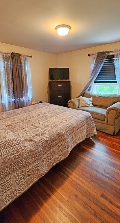 32 Roger St, Southbridge