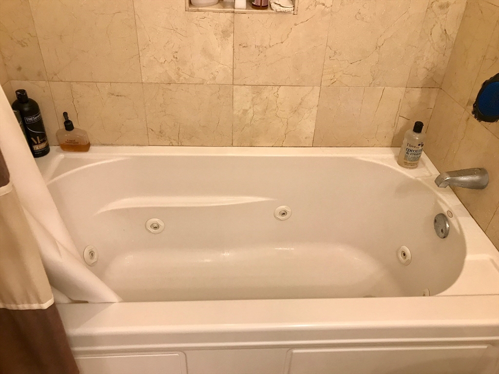 360-362 Dorchester St, South Boston