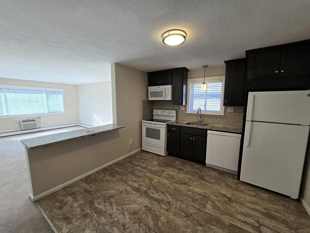 188 Lincoln St, Stoughton