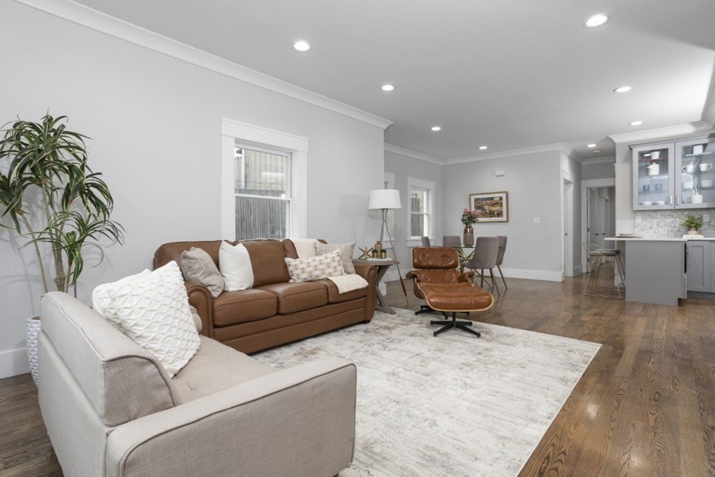 10 Grant St, Somerville