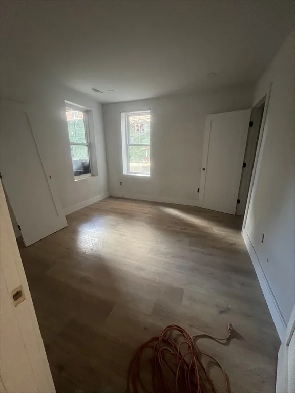 395 W 4th St, South Boston