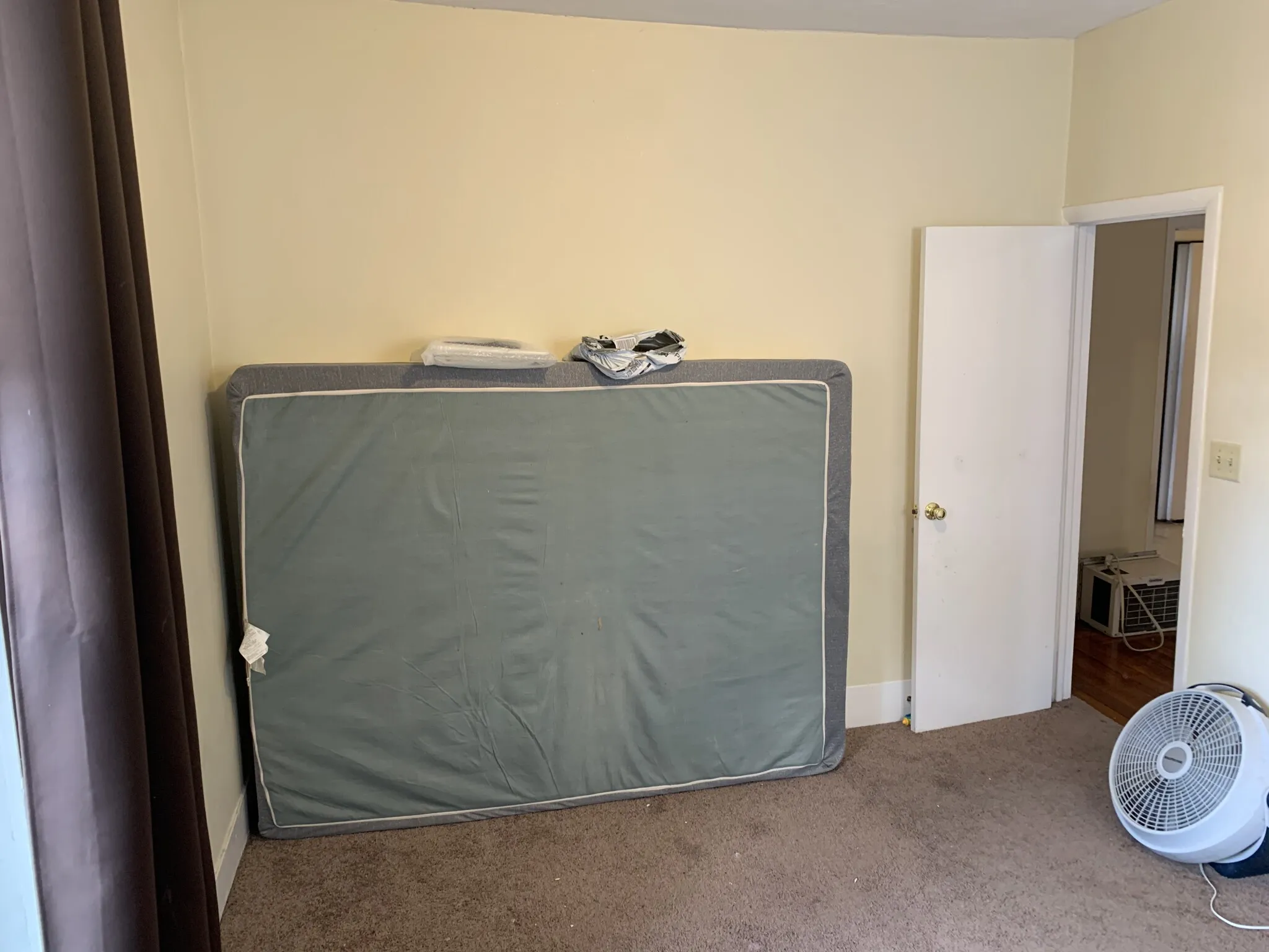 75 South Huntington Ave, Jamaica Plain