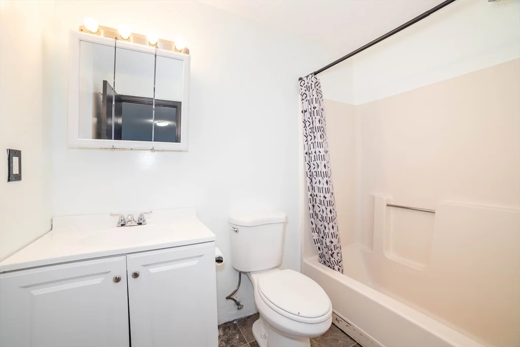 80 Staton St, Belmont Hill