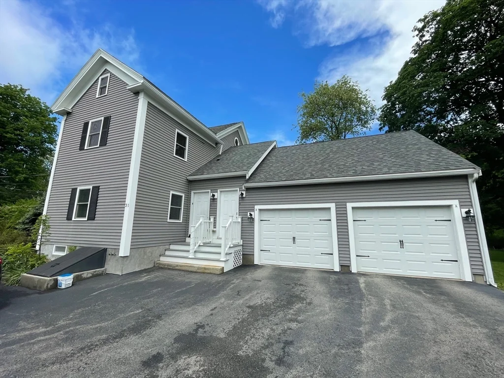 31 Court St, Groton