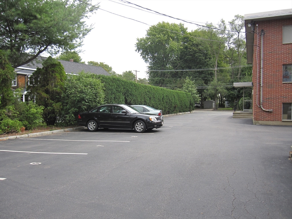 188 Lincoln St, Stoughton