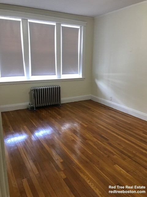 1800 Commonwealth Ave, Brighton