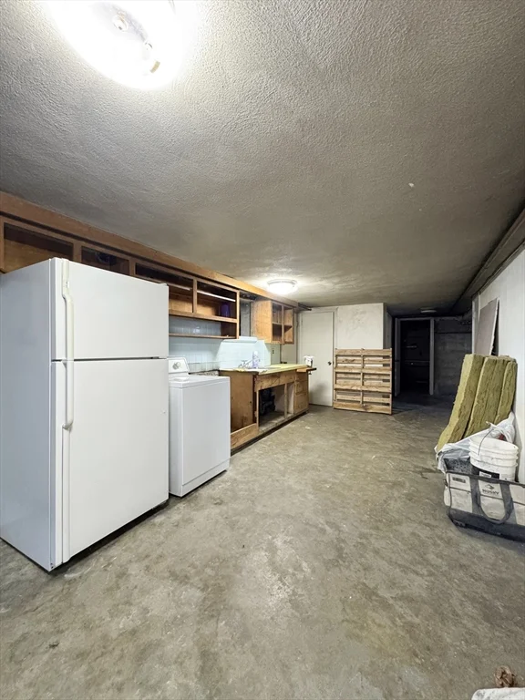 40 Walter St, East Lynn