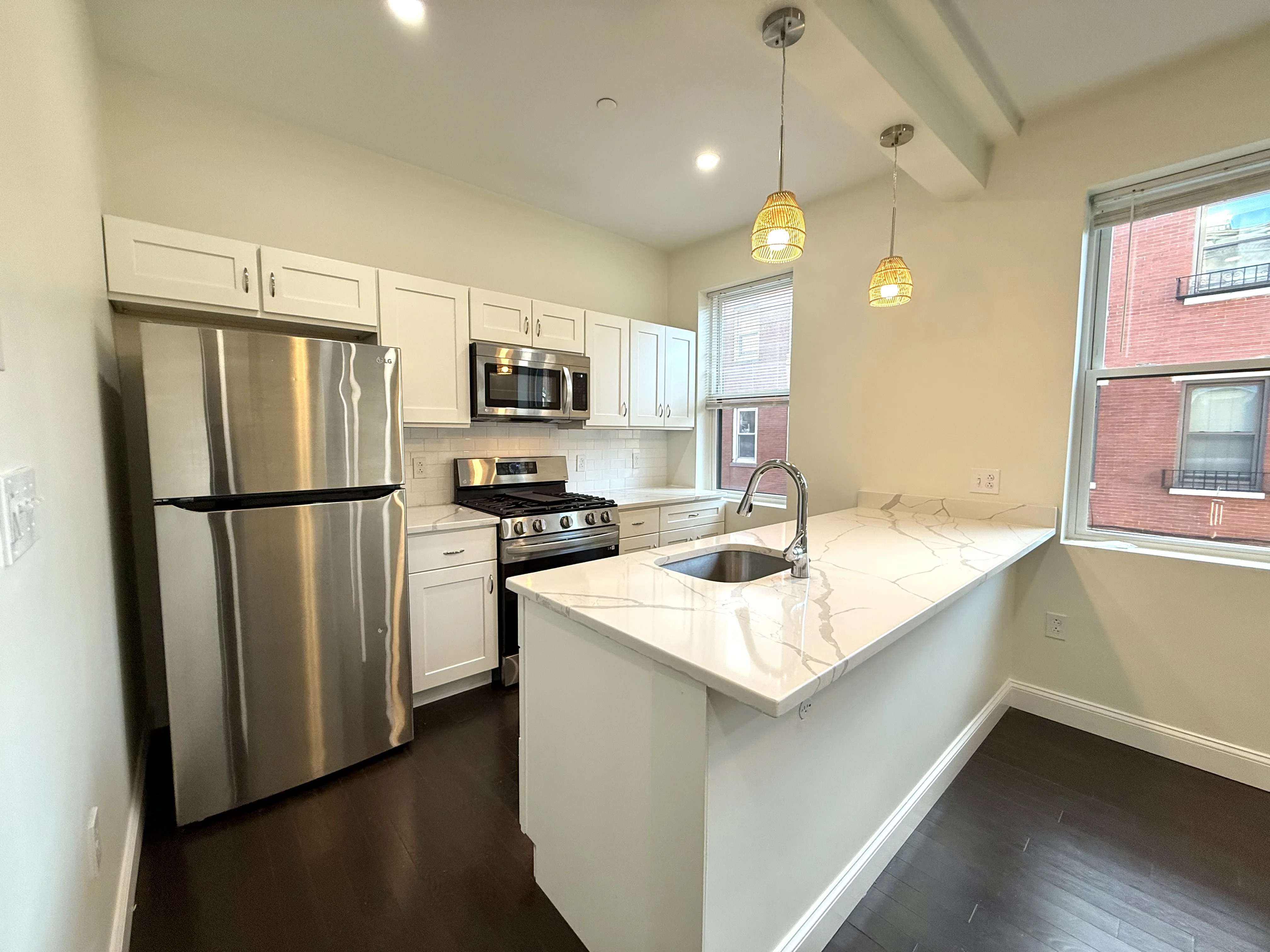 49 Charter St, North End