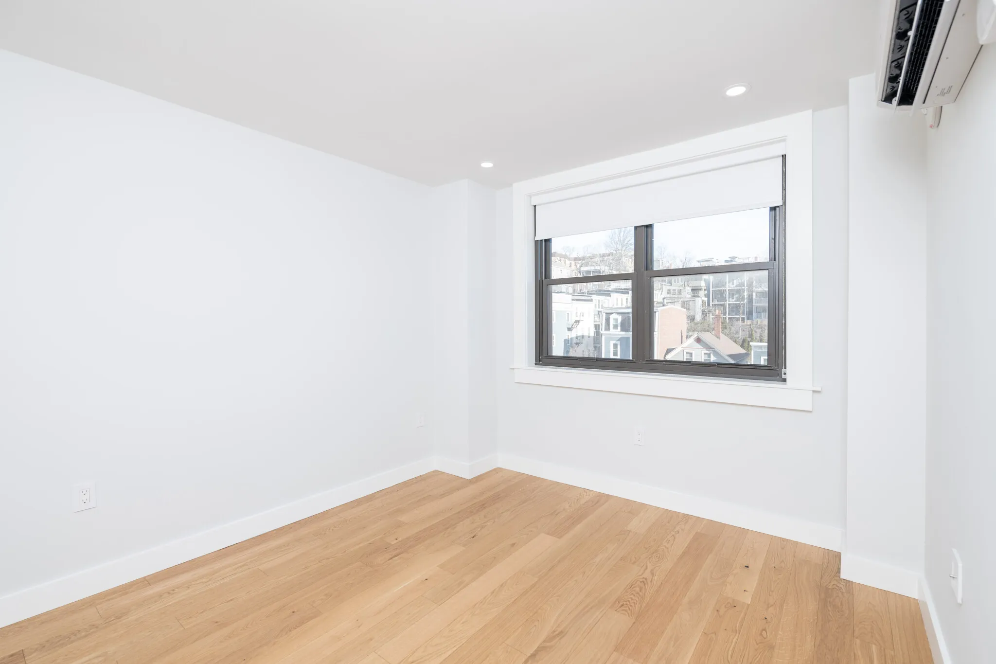 1410 Columbia Rd, South Boston