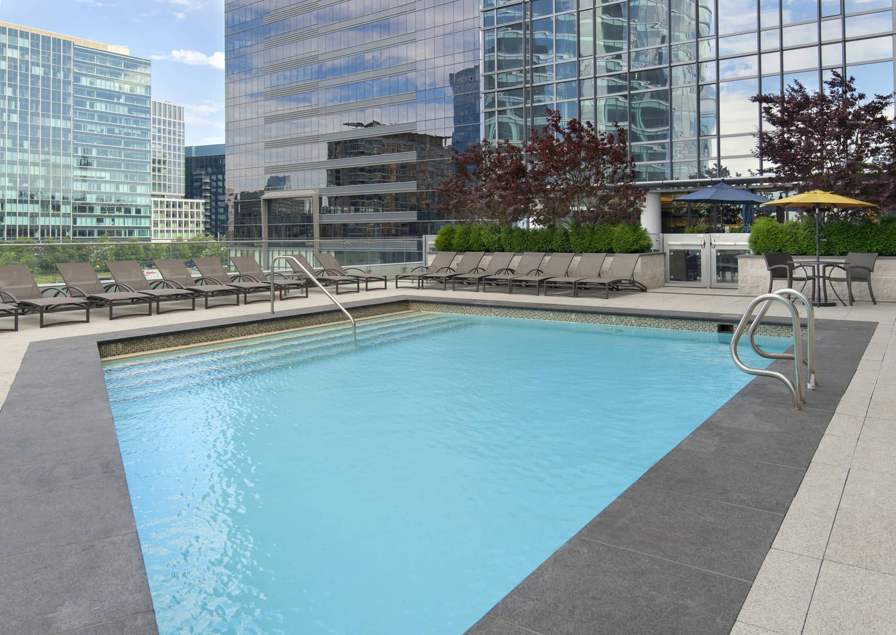 2 bed, 2 bath apartment for rent at 100 Pier 4 Blvd Unit 1806, Seaport District — photo 23 of 23