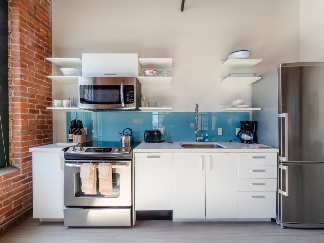 1 bed, 1 bath apartment for rent at 381 Congress St Unit 2, Seaport District — photo 2 of 6