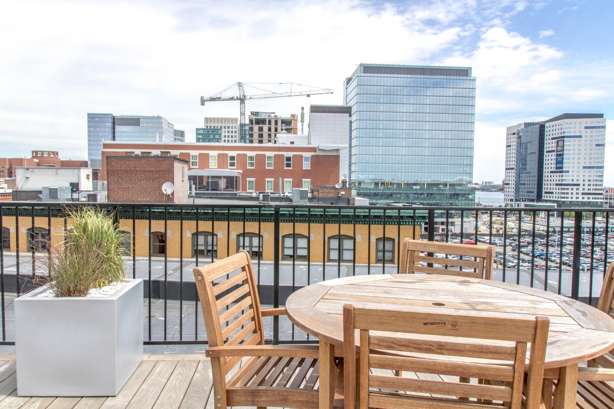 1 bed, 1 bath apartment for rent at 381 Congress St Unit 2, Seaport District — photo 3 of 6