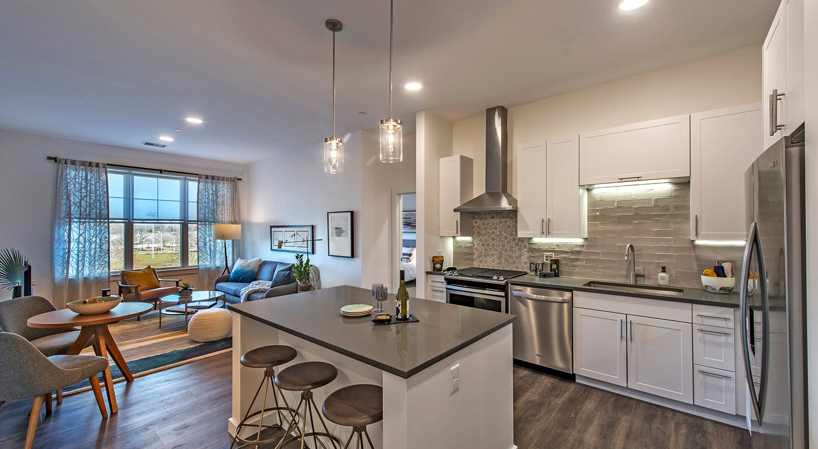 1 bed, 1 bath apartment for rent at 350 Beal St Unit A1, Hingham — photo 2 of 9