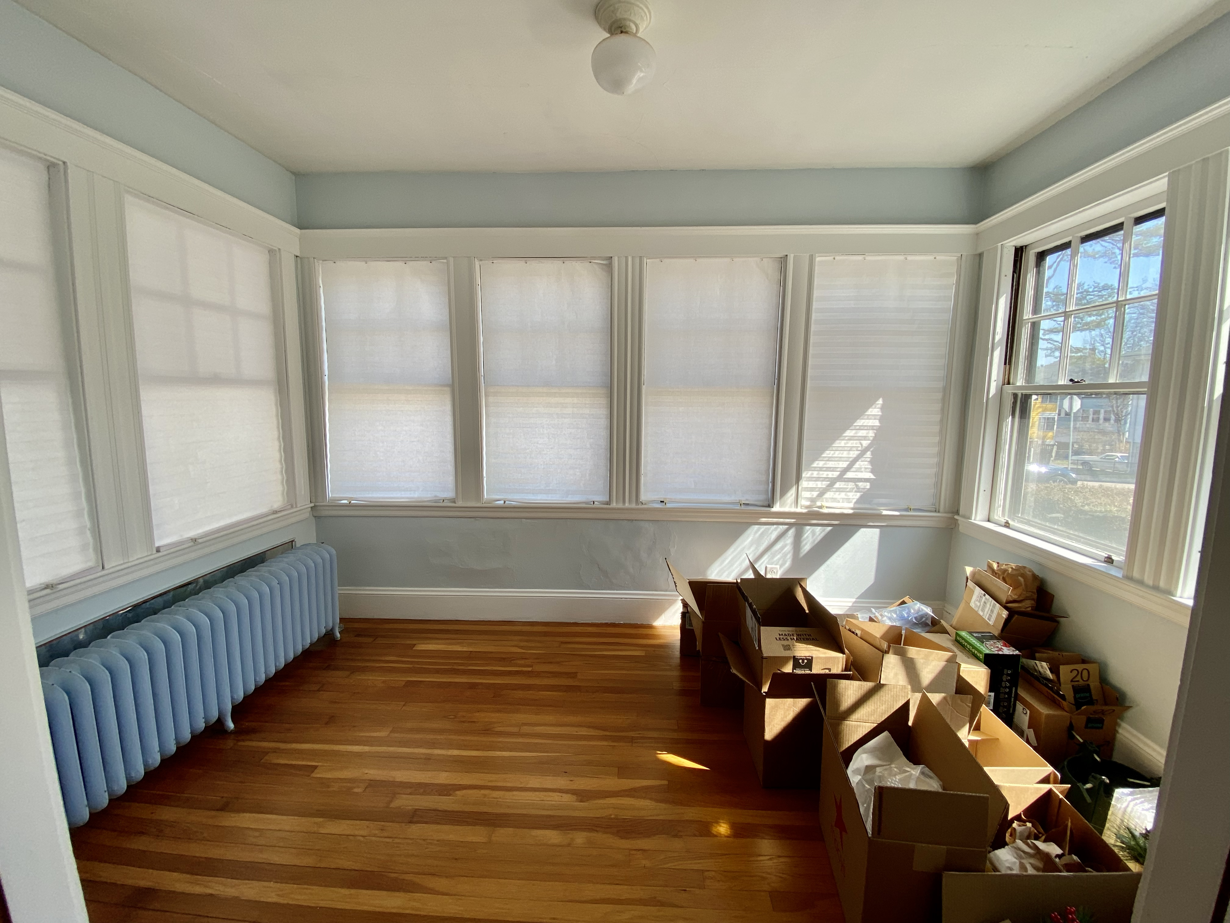 2.5 bed, 1 bath apartment for rent at 295 Beech St Unit 1, Roslindale — photo 3 of 18