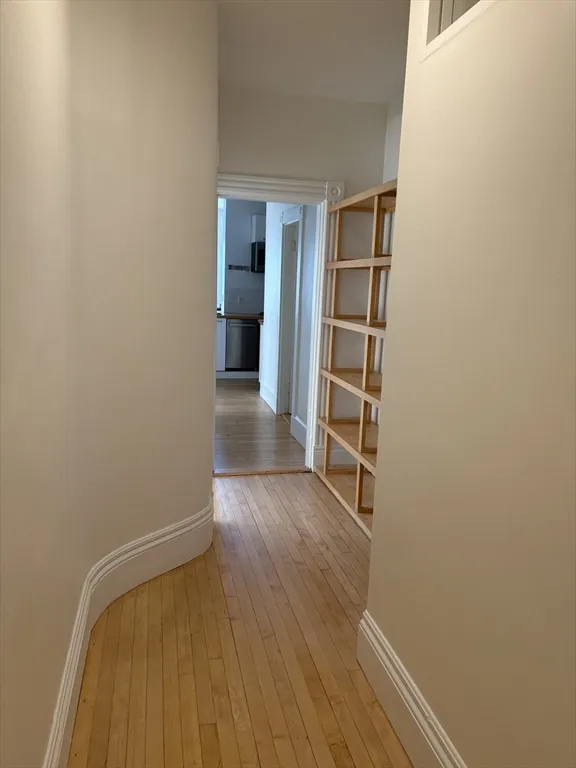 128 Magazine St, Cambridgeport