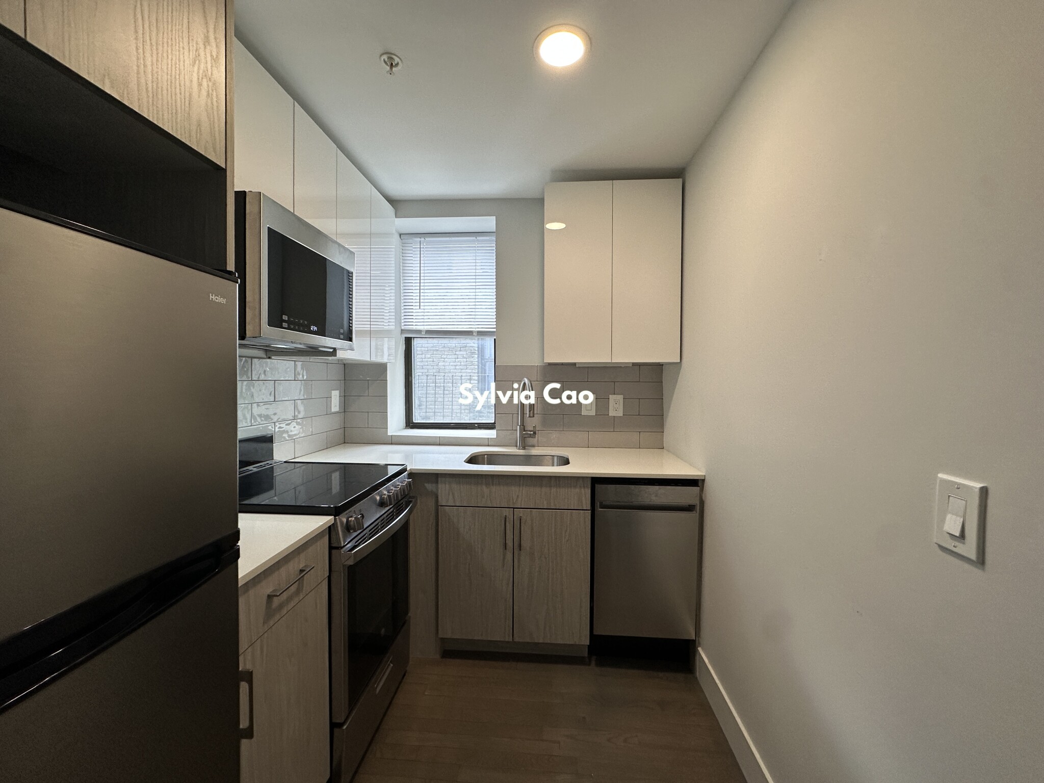 11 Peterborough St, Fenway