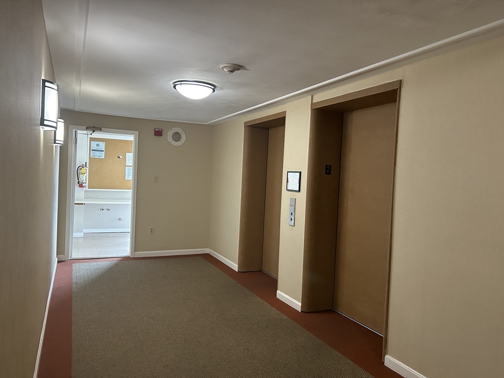 1321 Worcester Rd, Framingham