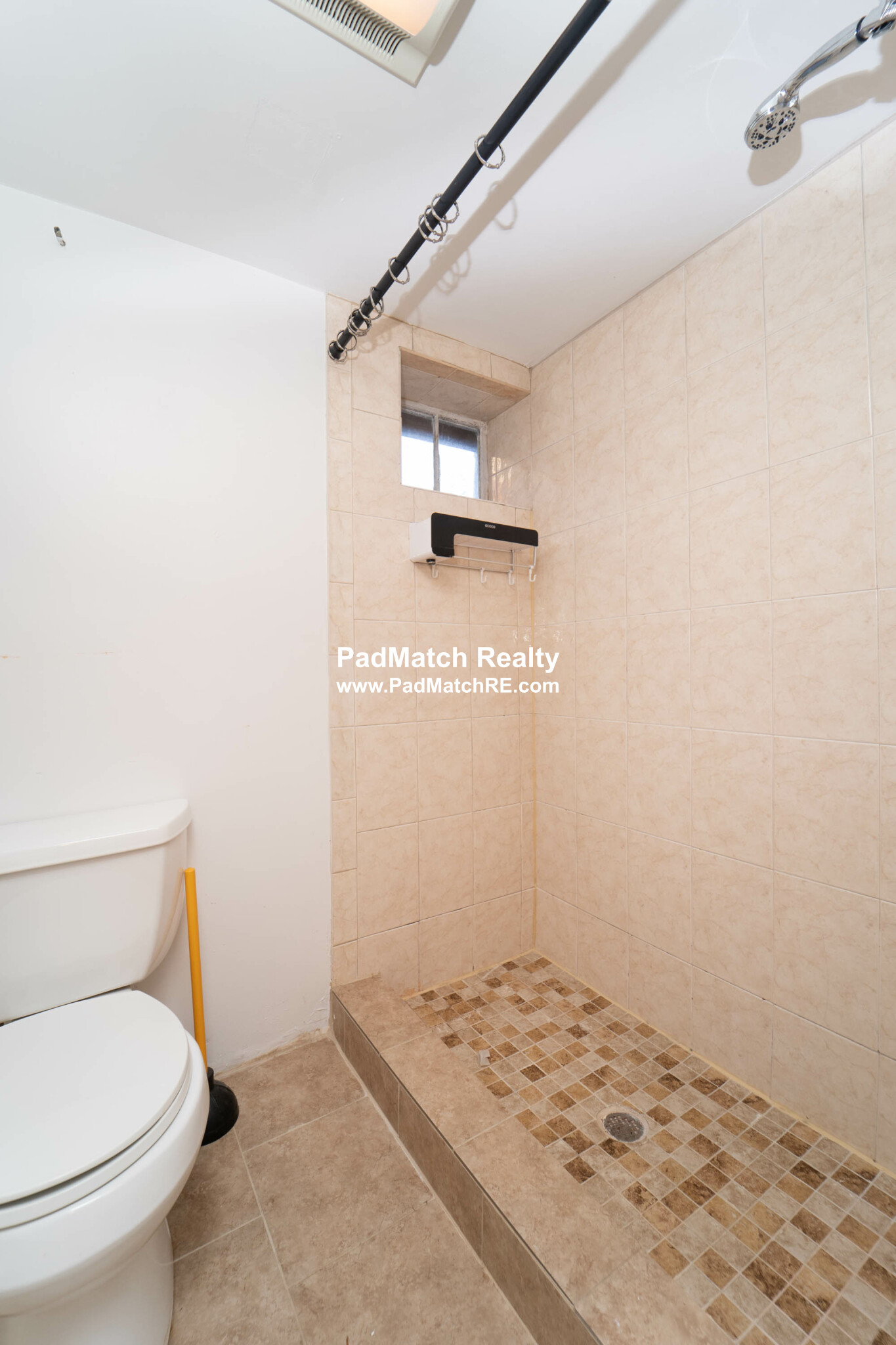 1776 Commonwealth Ave, Brighton