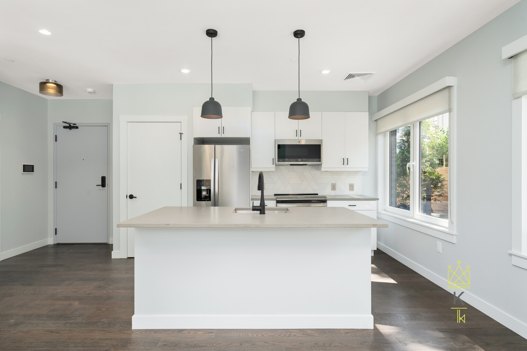 54 Auburn St, Coolidge Corner