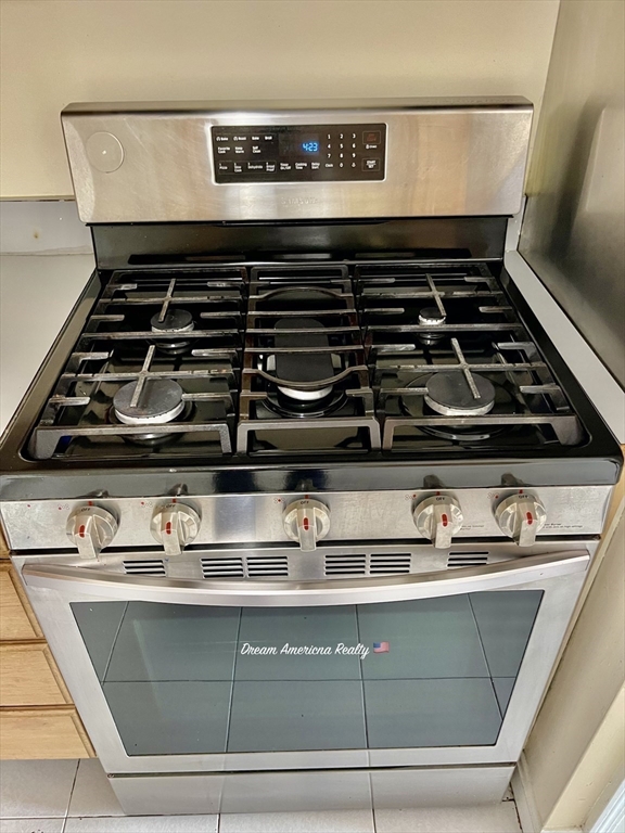 5 Kenmar Dr, Billerica