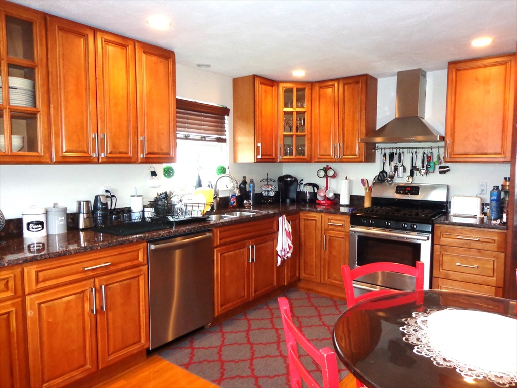 185 Edenfield Ave, Watertown