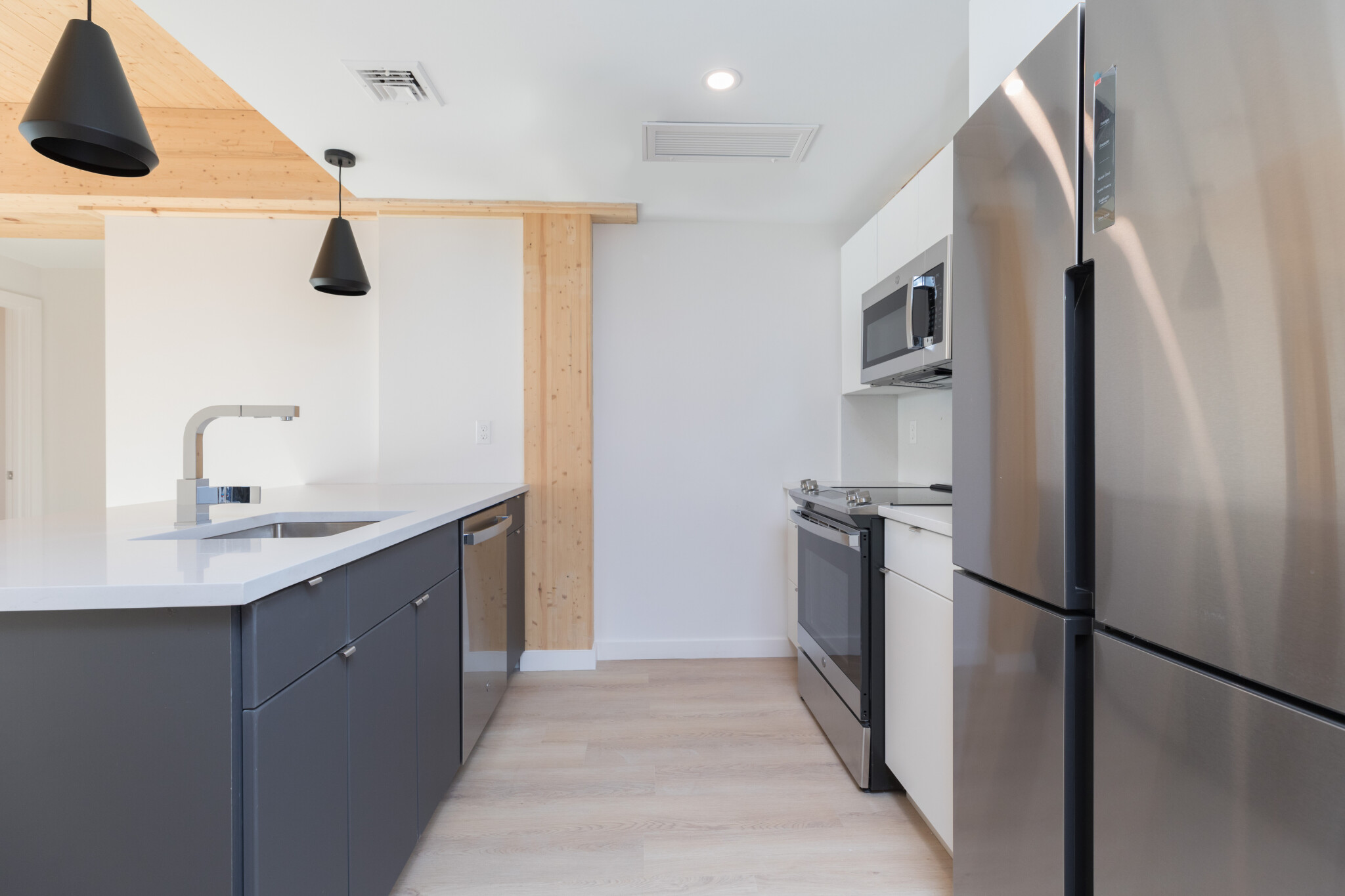 11 East Lenox St, Roxbury