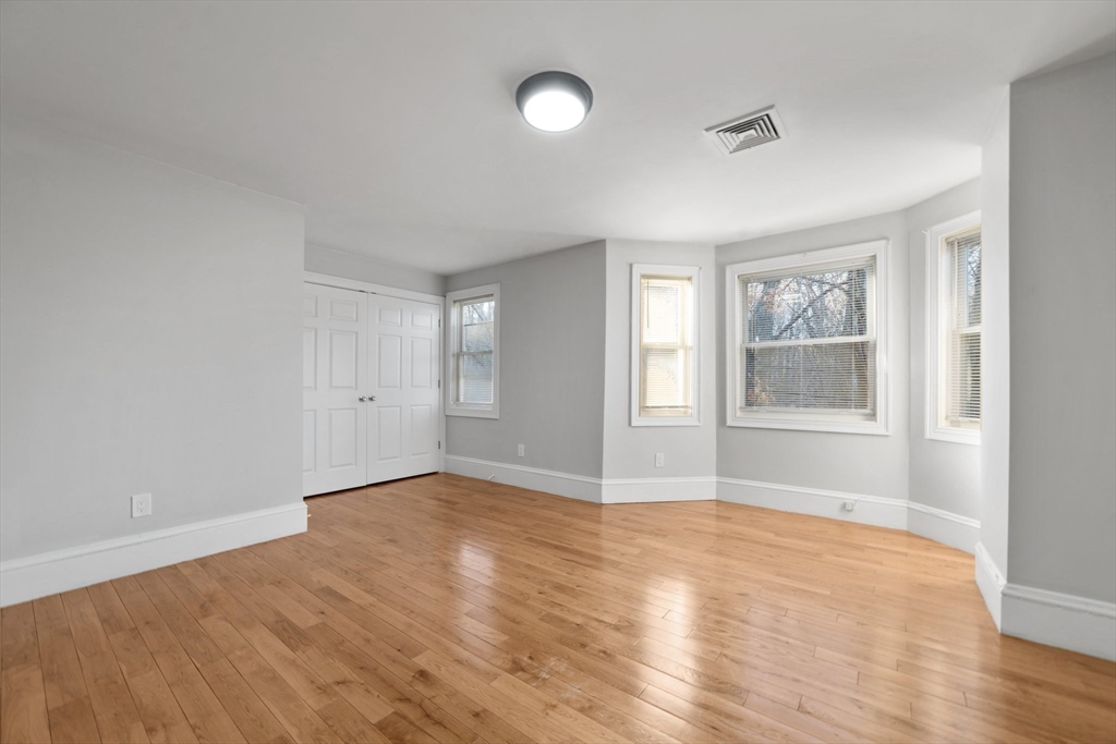 16 Downer Ct, Boston