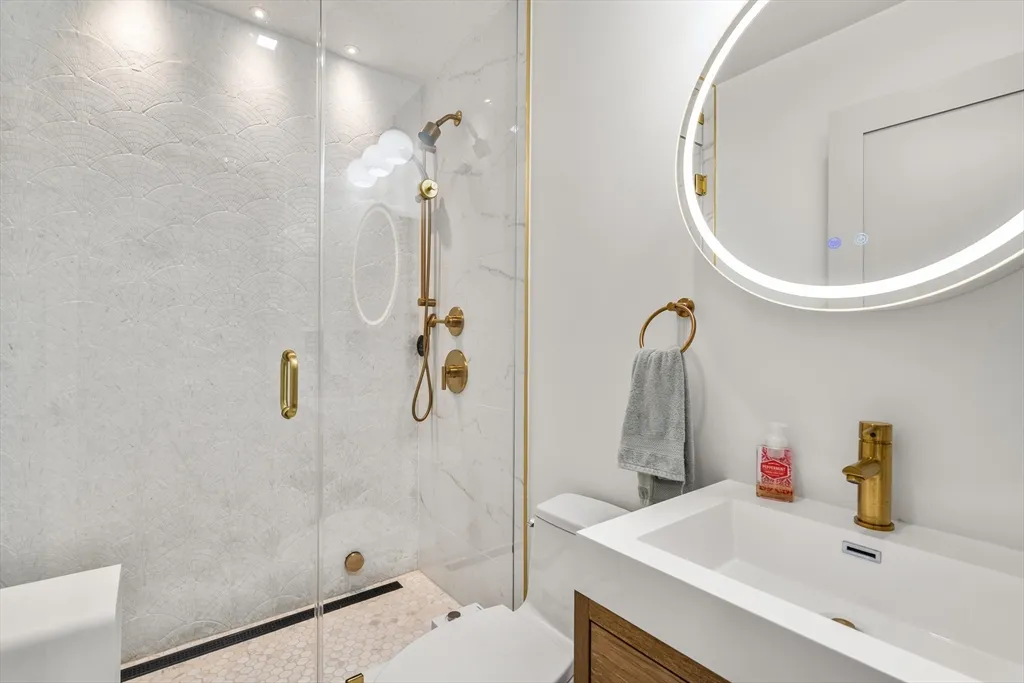 29 S Munroe Ter, Dorchester