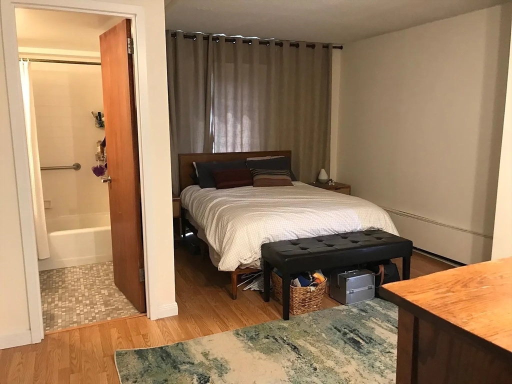 872 Massachusetts Ave, Cambridge