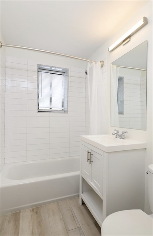 198 Hillside St, Mission Hill