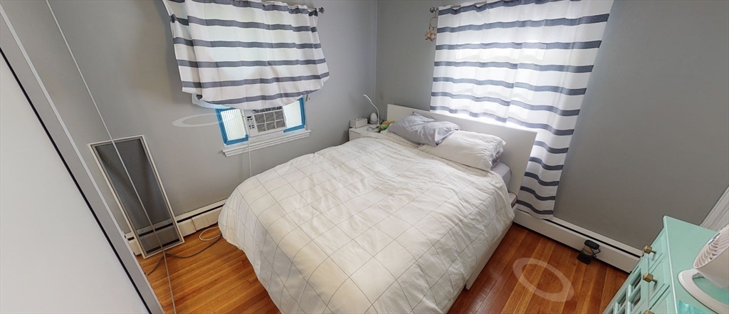 68 Aldrich Rd, Boston