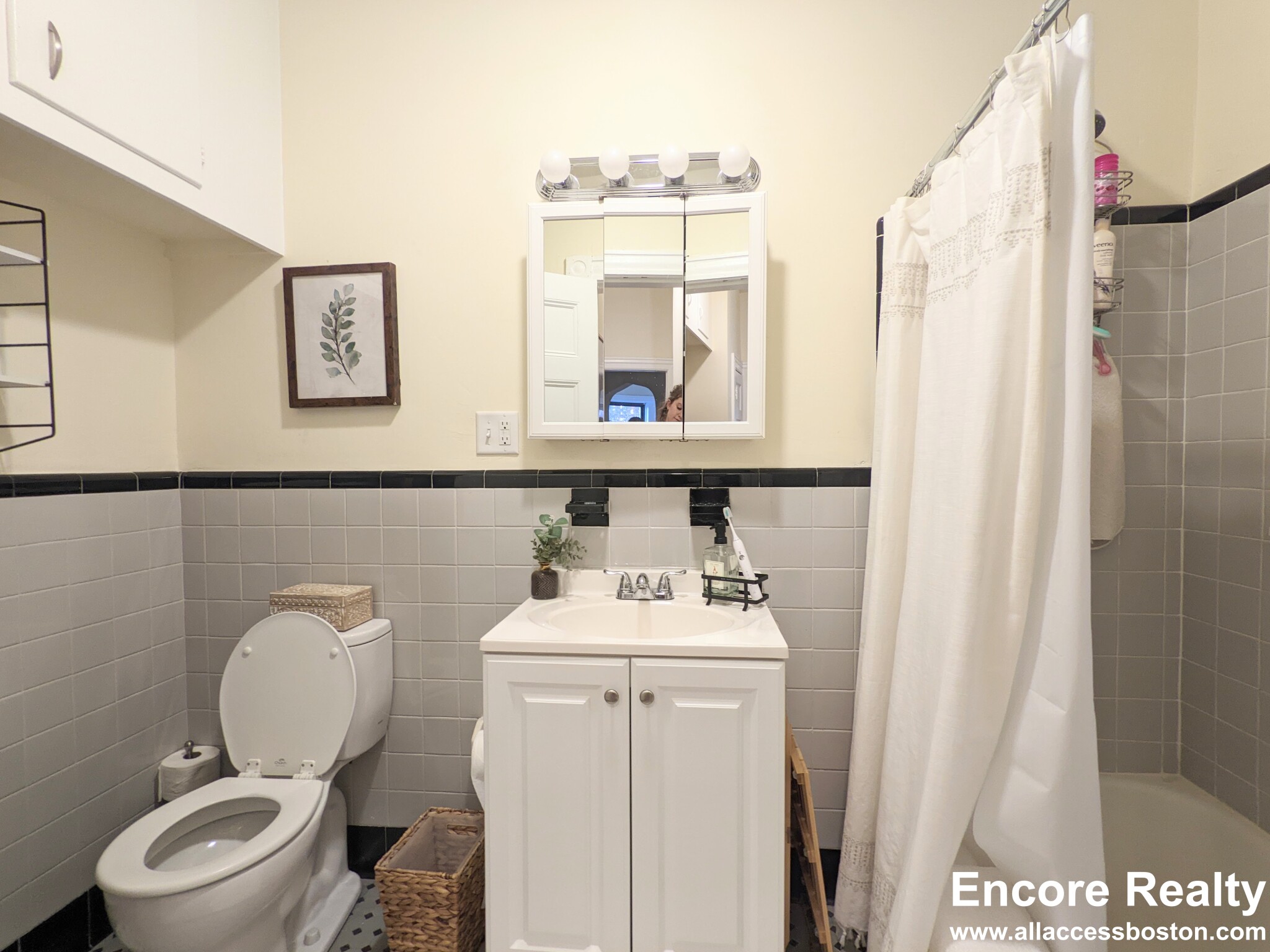 1463 Beacon St, Griggs Park