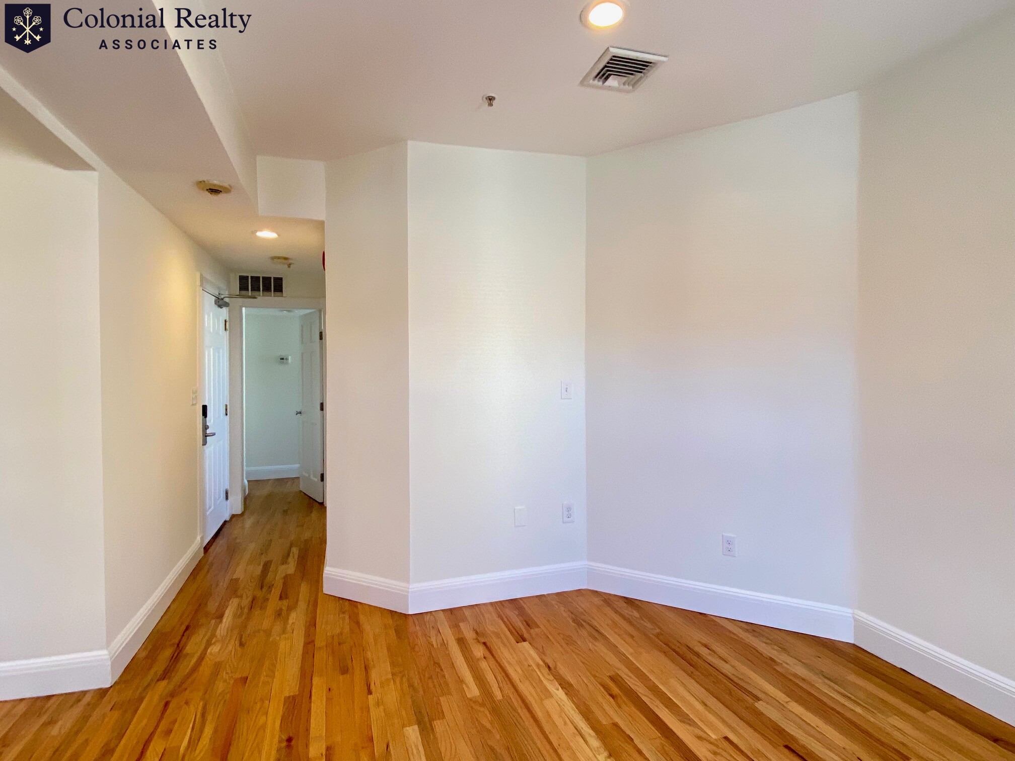 10 Brainerd Rd, Allston