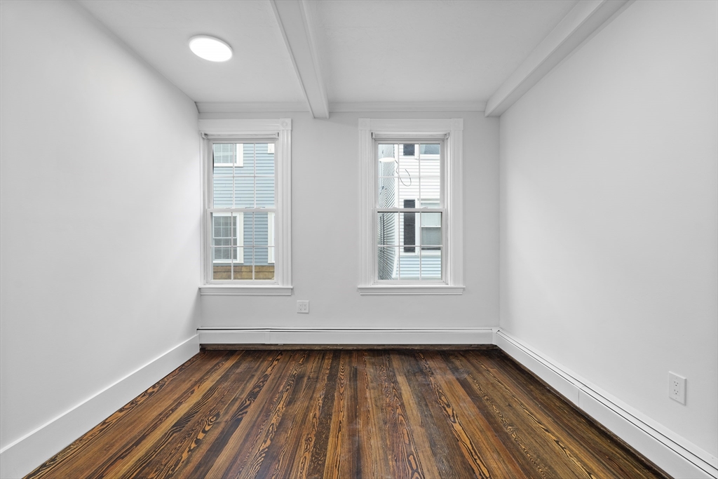 28A Story St, South Boston