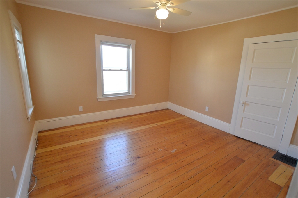 11 Woodland Ave, Beverly