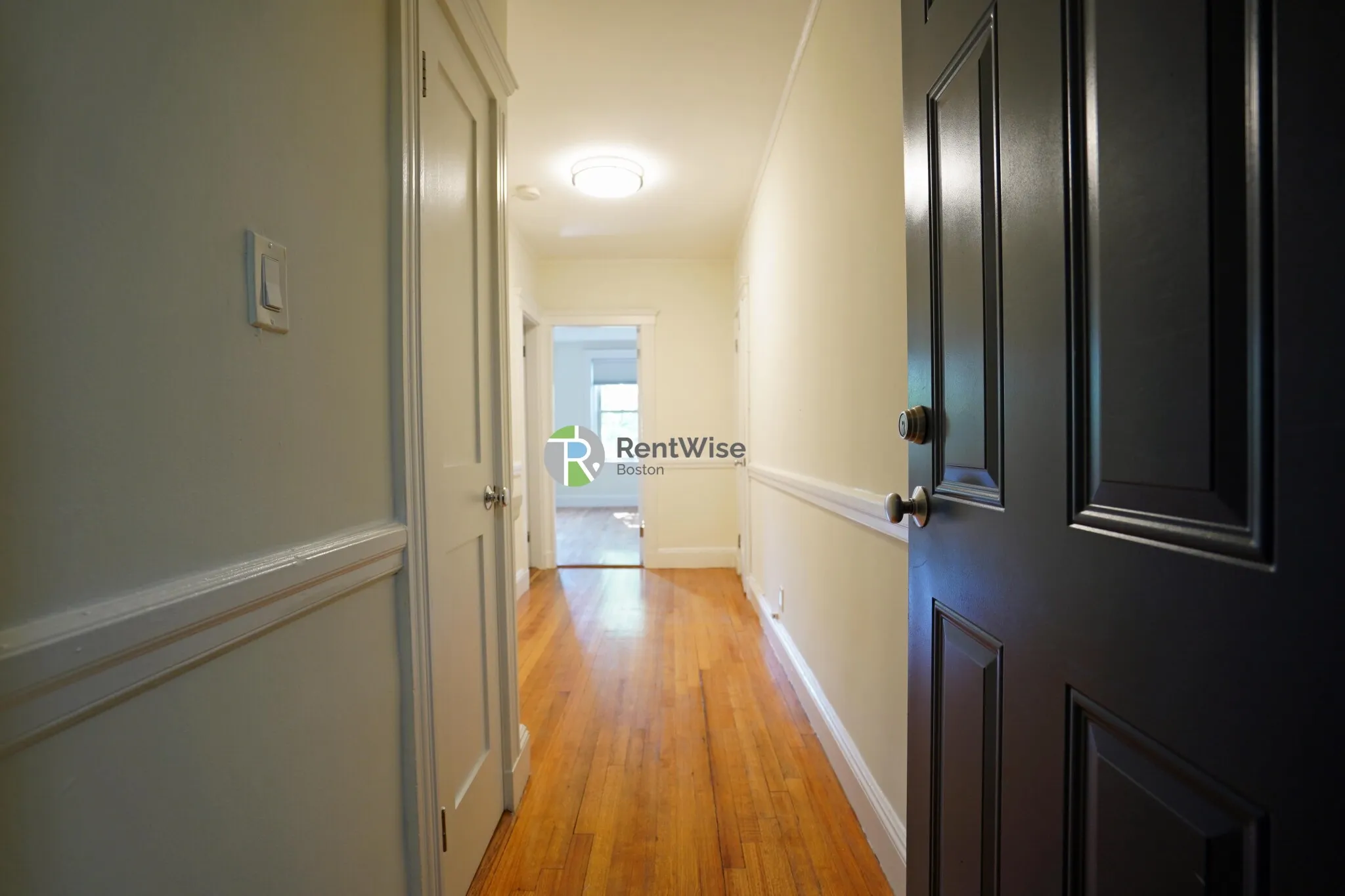 1848 Commonwealth Ave, Brighton