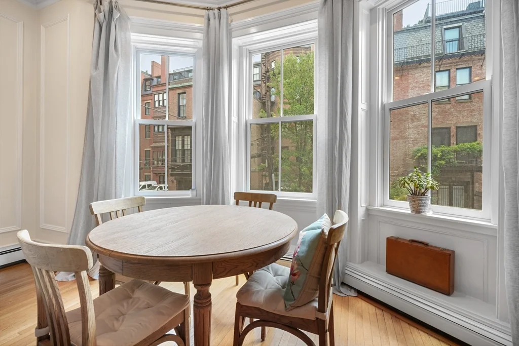 28 Marlborough St, Back Bay