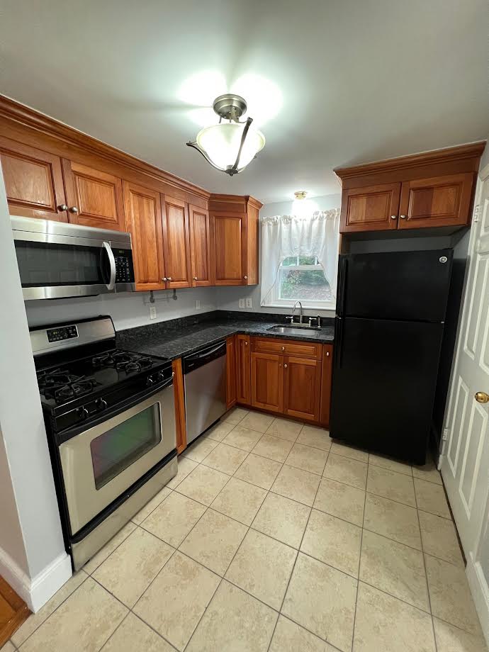 28 Glenellen, West Roxbury