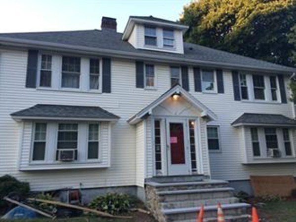 4 Harvard Rd, Belmont