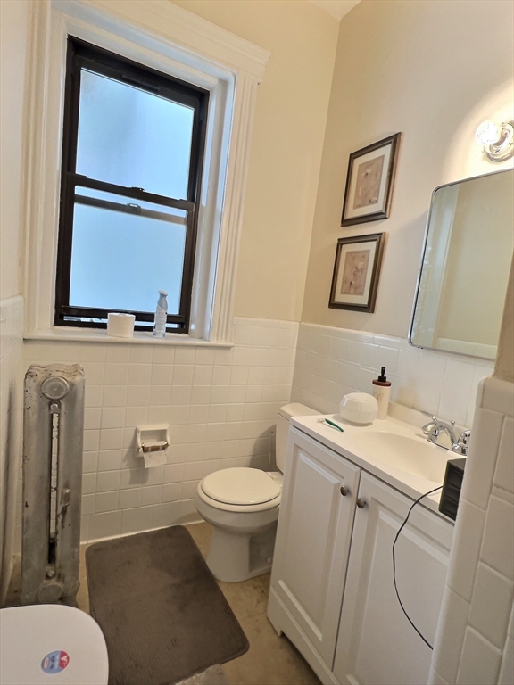 397 Harvard St, North Brookline