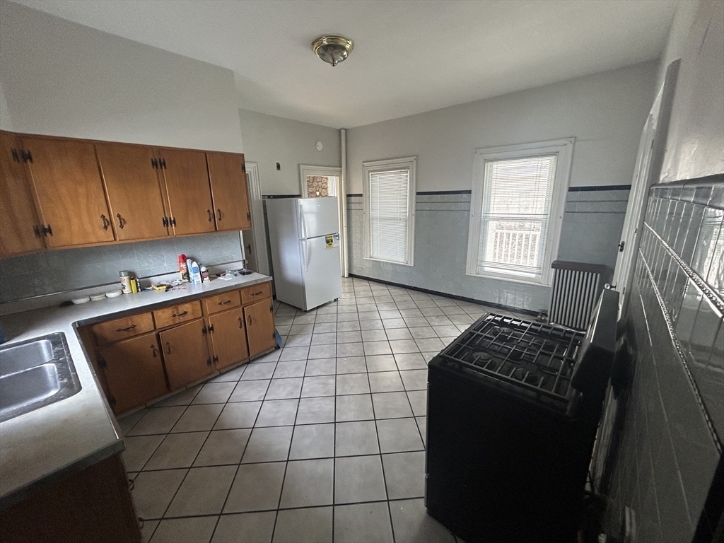 14 Cherry, Somerville