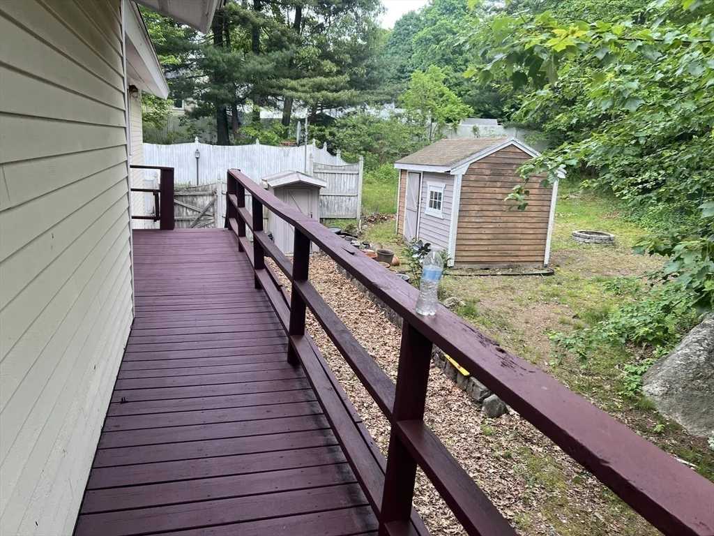 7 Frothingham Rd, Burlington
