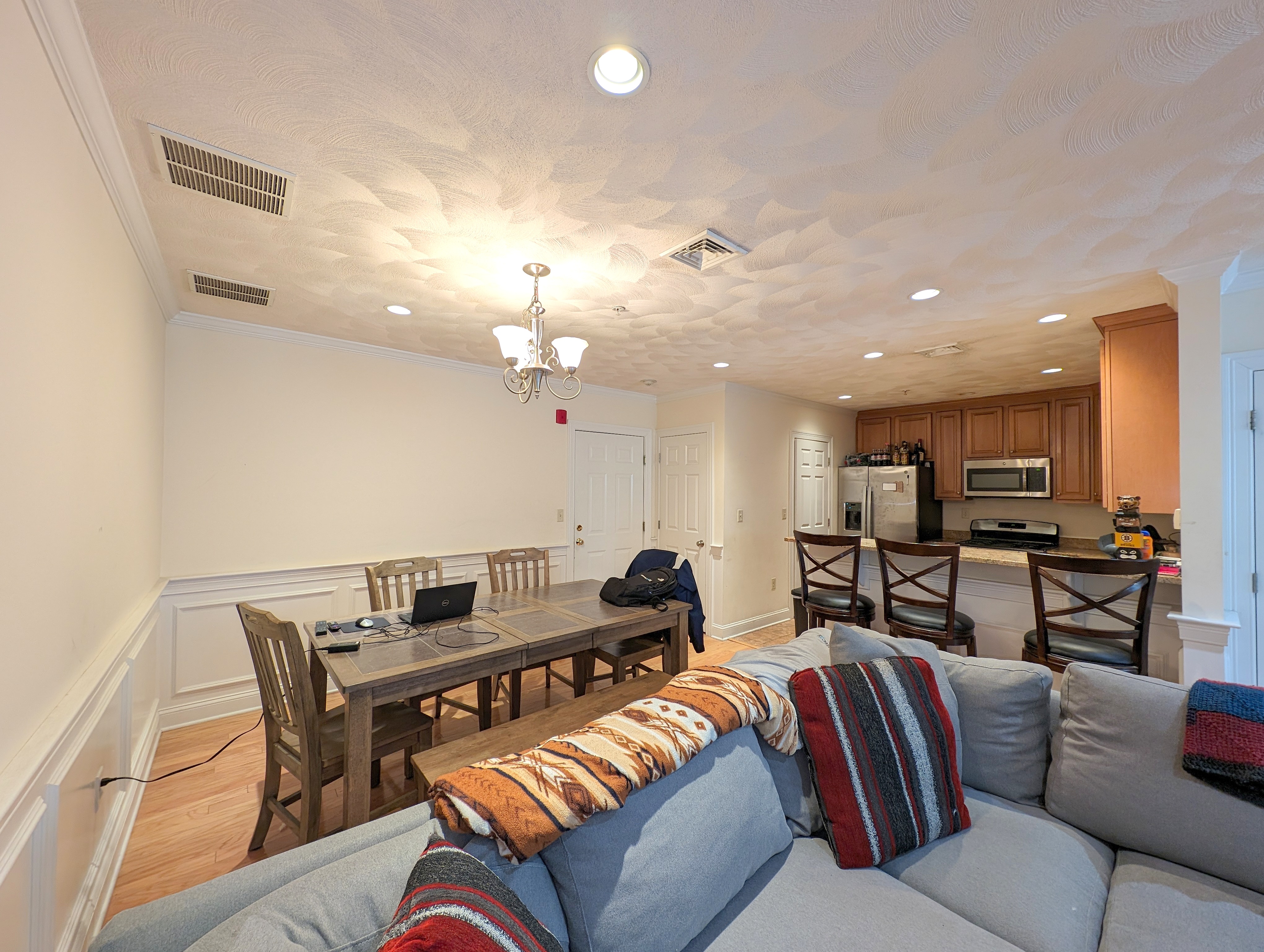 215 Harvard St, South Medford