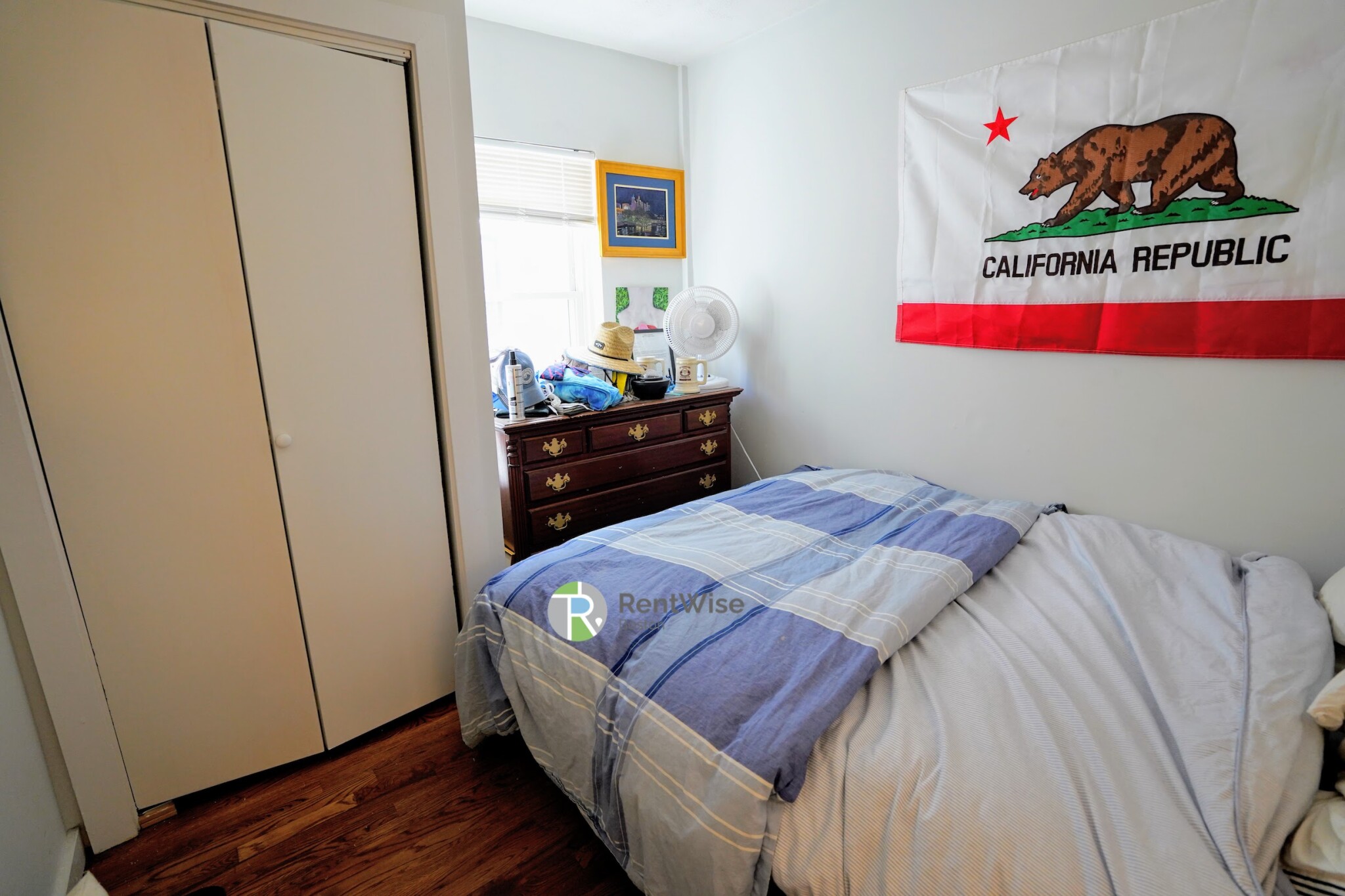 1 Schrepel Pl, South Boston